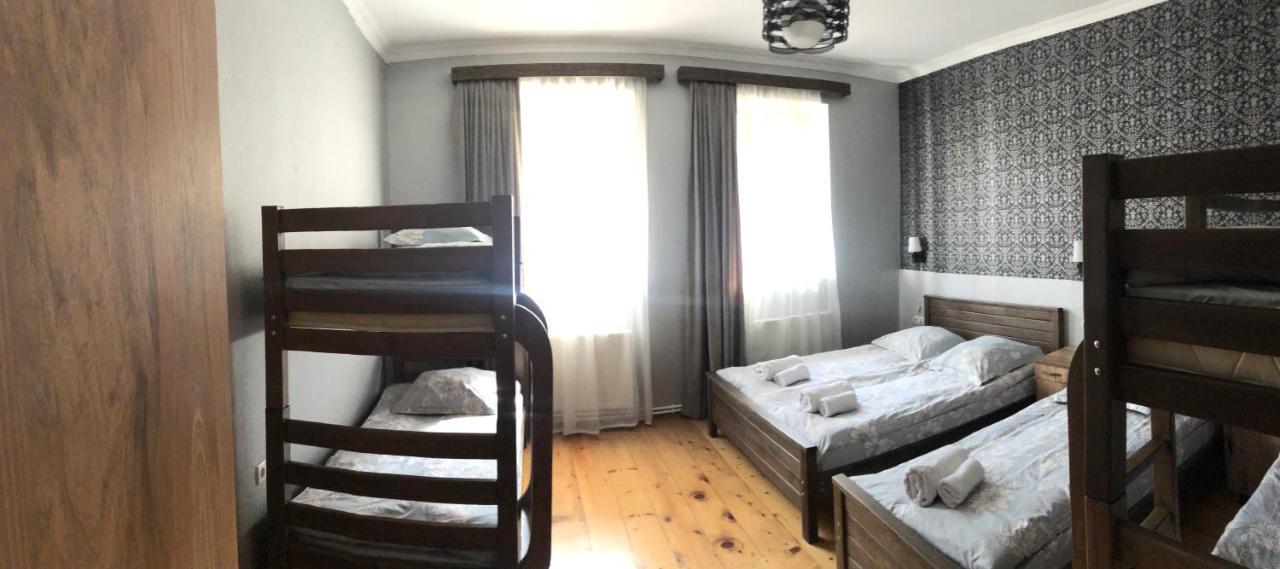 Hill House Hotell Kazbegi Eksteriør bilde